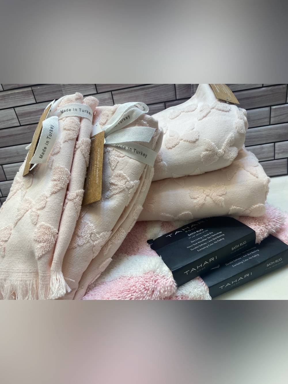 Bathroom set of 6 pink bow NWT
